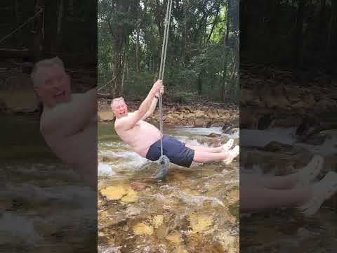 น้ำตก เกาะช้าง