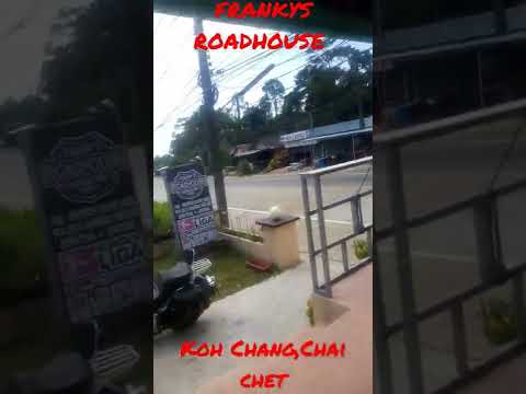 Thailand 🇹🇭Koh Chang ⛰Franky's Roadhouse🥳🤟#thailand #kohchang #bar #rock #german #island #mountains